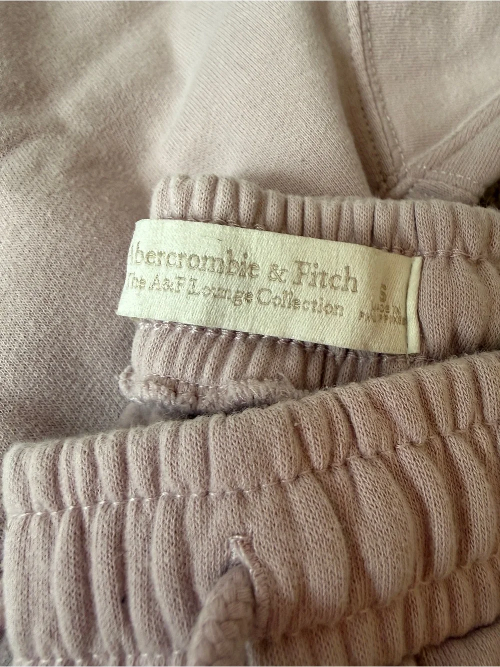 Abercrombie & Fitch Pale Blush Lounge Sweatset - Picture 2 of 3